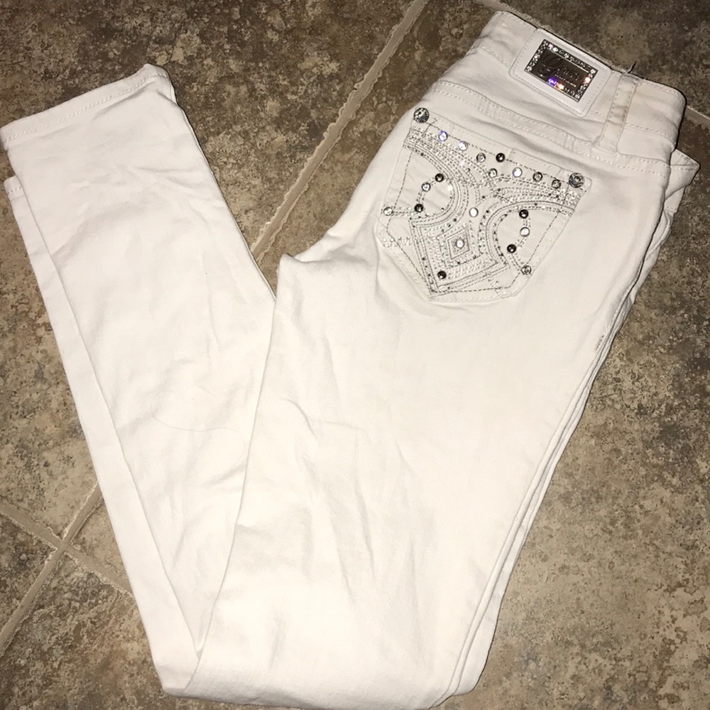 White Grace in La jeans